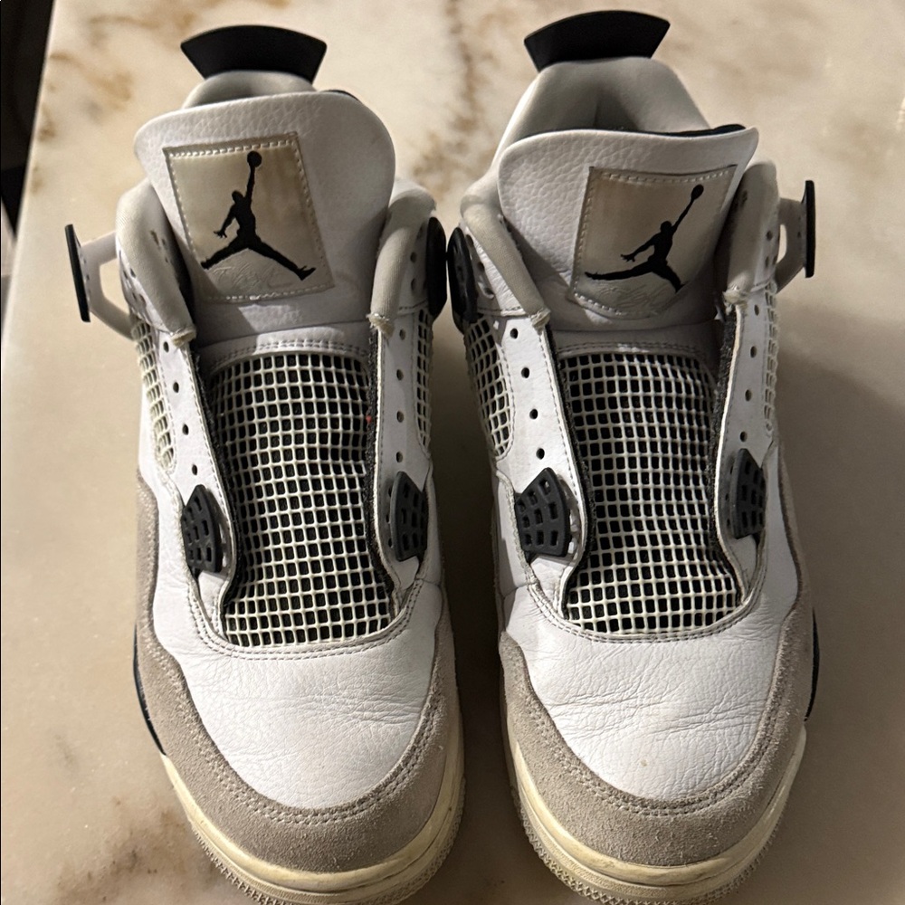 Jordan Sneakers White and Gray